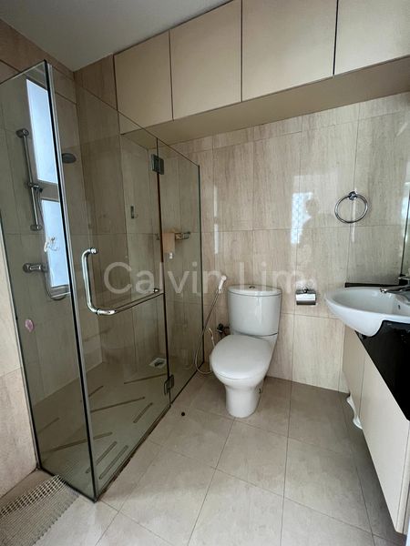 4 Bed Condo for Rent in  Mandalay Towers - Image 5